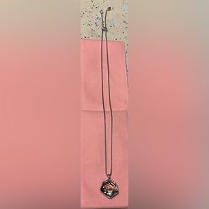 Kendra Scott Vanessa Pendant Necklace in Silver